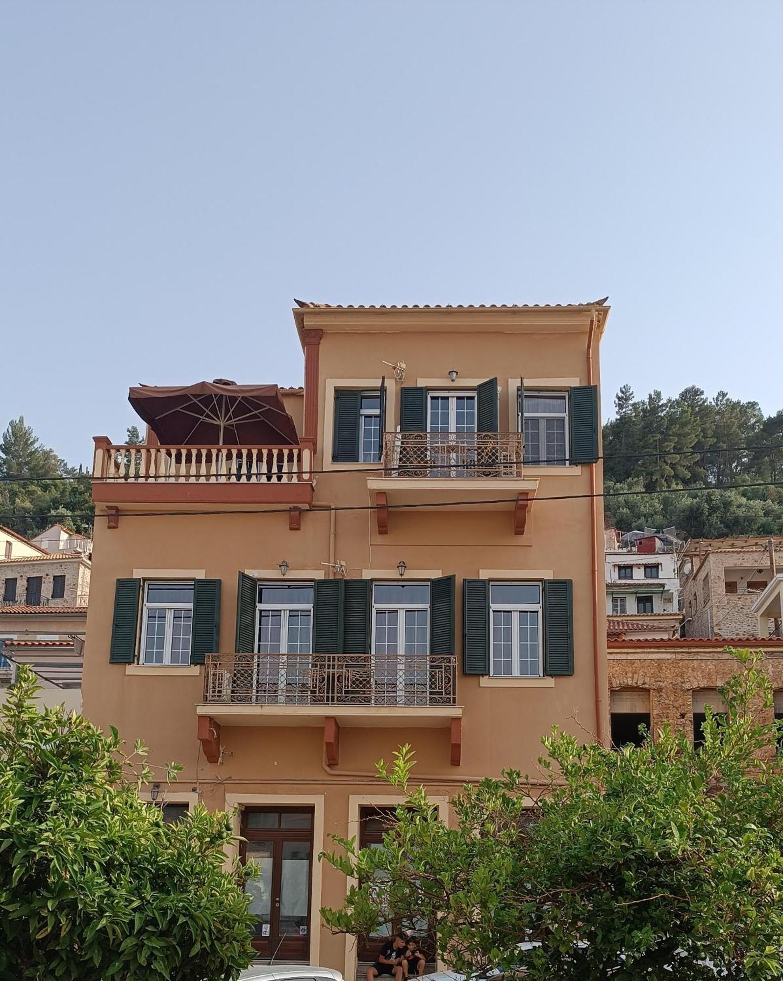 Amfitrion City Gytheio Dış mekan fotoğraf